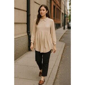 Urban Outfitters Cooperative Women's Size M Beige Babydoll Blouse‎ Tunic